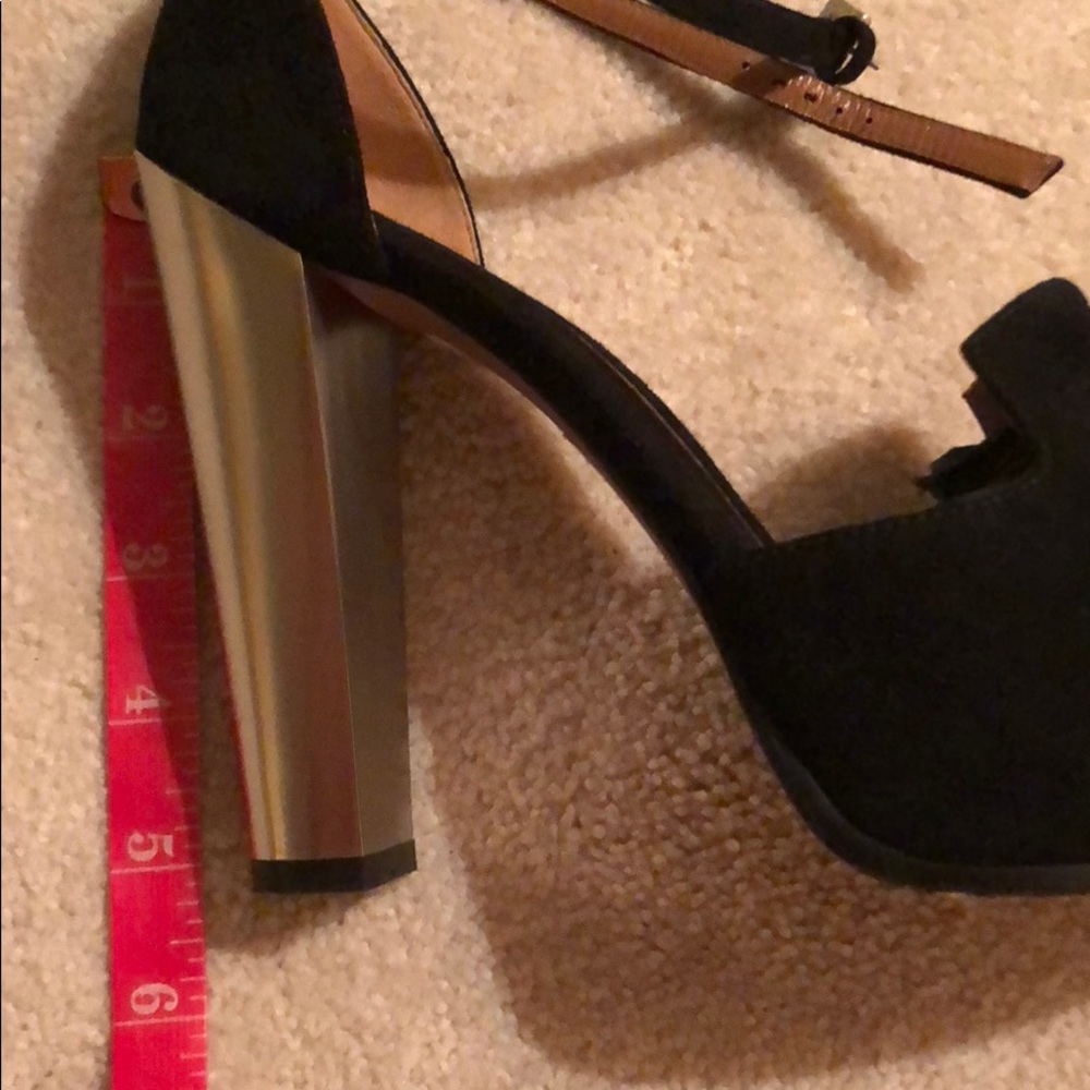 👠 SportsMax Black & Silver Suede Heels 🎉🎉 2xHP - Picture 5 of 5